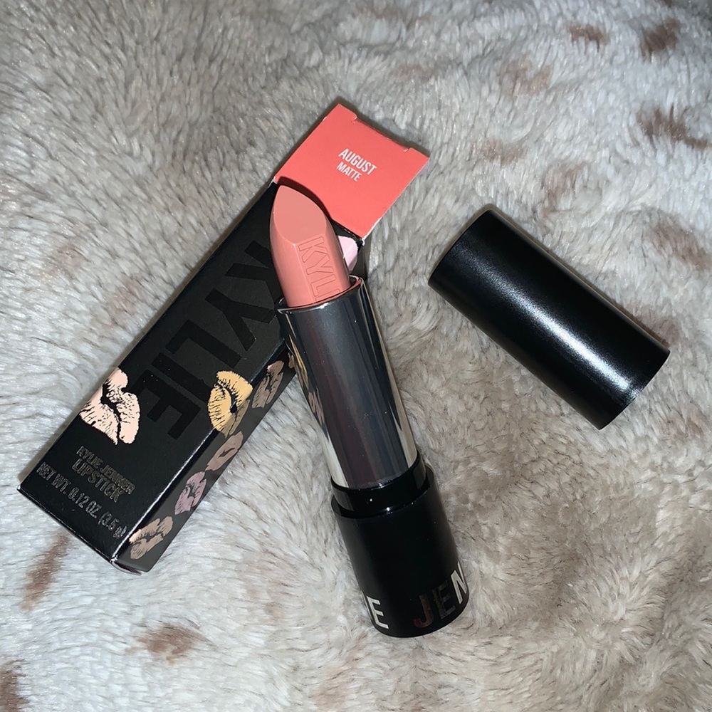 *NEW Kylie Cosmetics ‘August’ Matte Lipstick